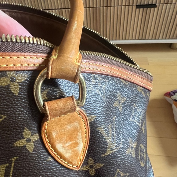 Loui Vuitton bag - Picture 6 of 7